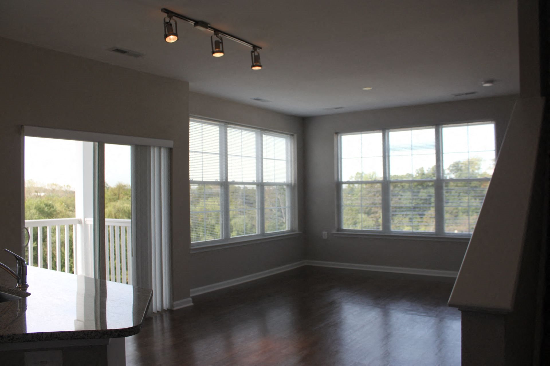 Interiors Open Concept Loft Apartments with Balcony-MetroPlace at Town Center Apartments Camp Springs MD